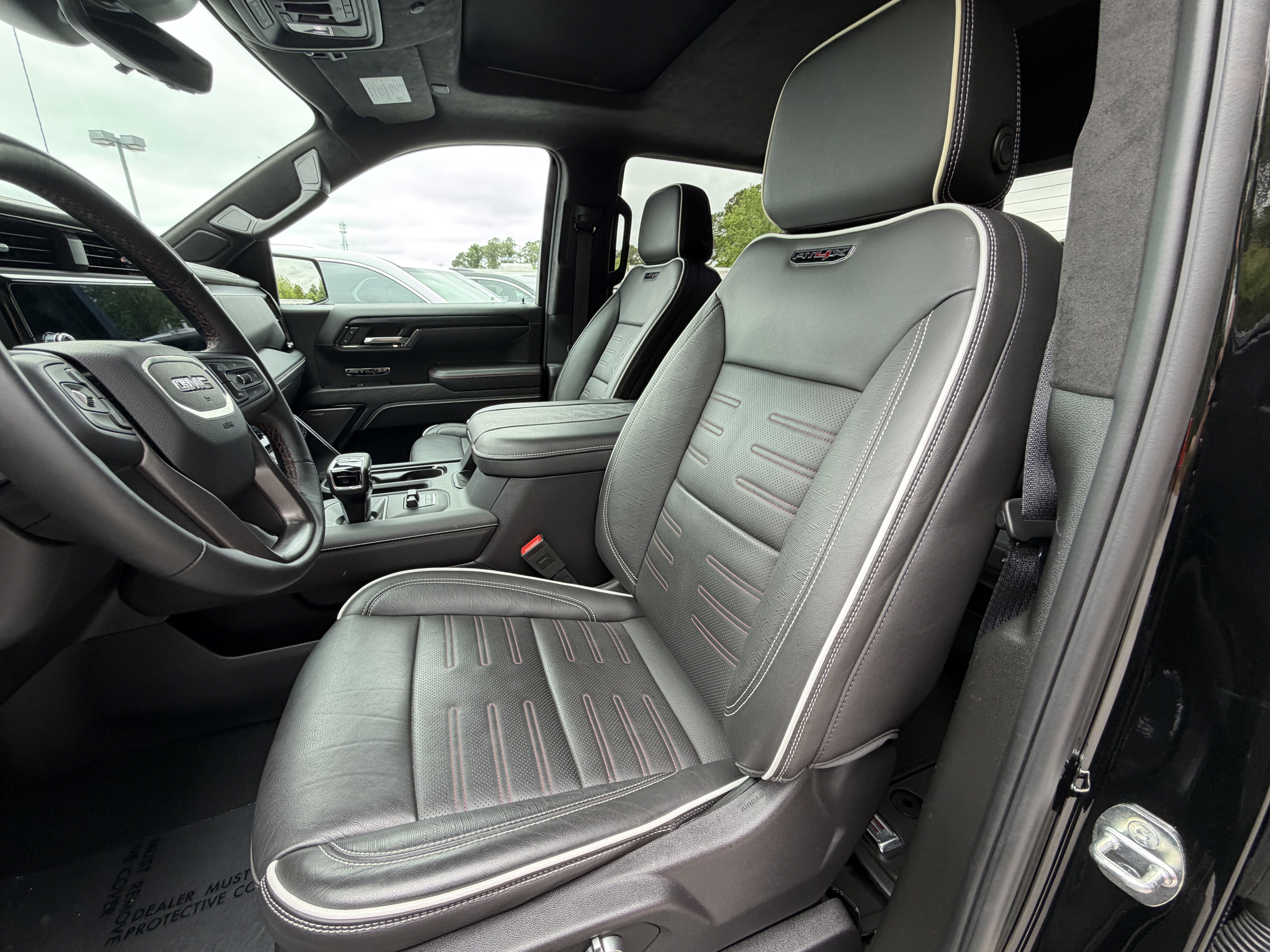 2024 GMC Sierra 1500 AT4X - Photo 19