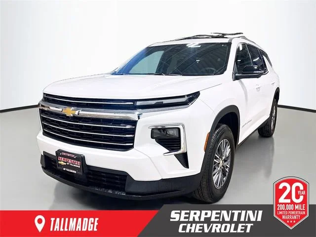 2026 Chevrolet Traverse FWD LT's photo