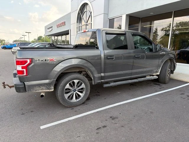 Used 2019 Gray Ford XL image 3