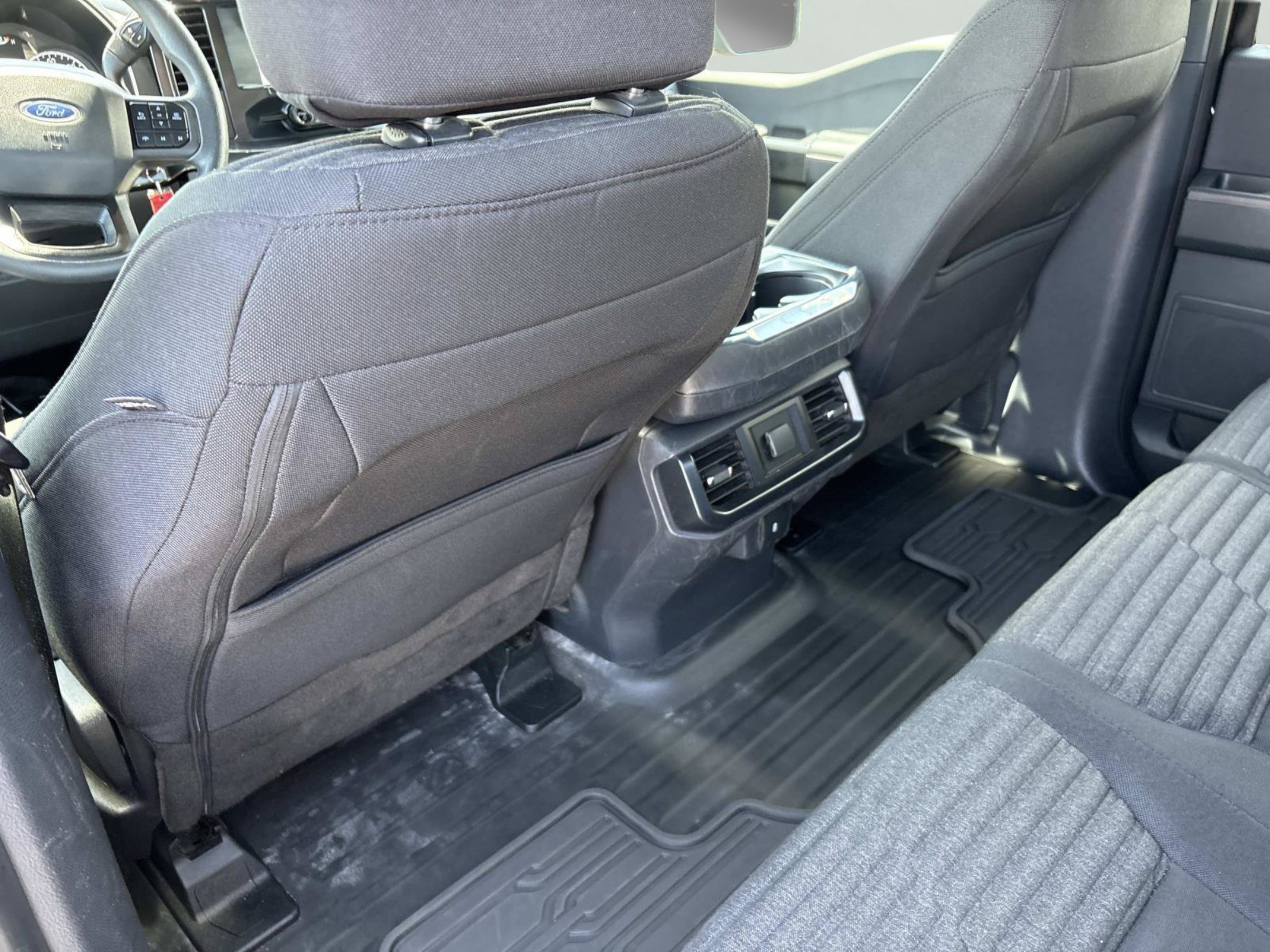 Used 2022 Black Metallic Ford XL image 13