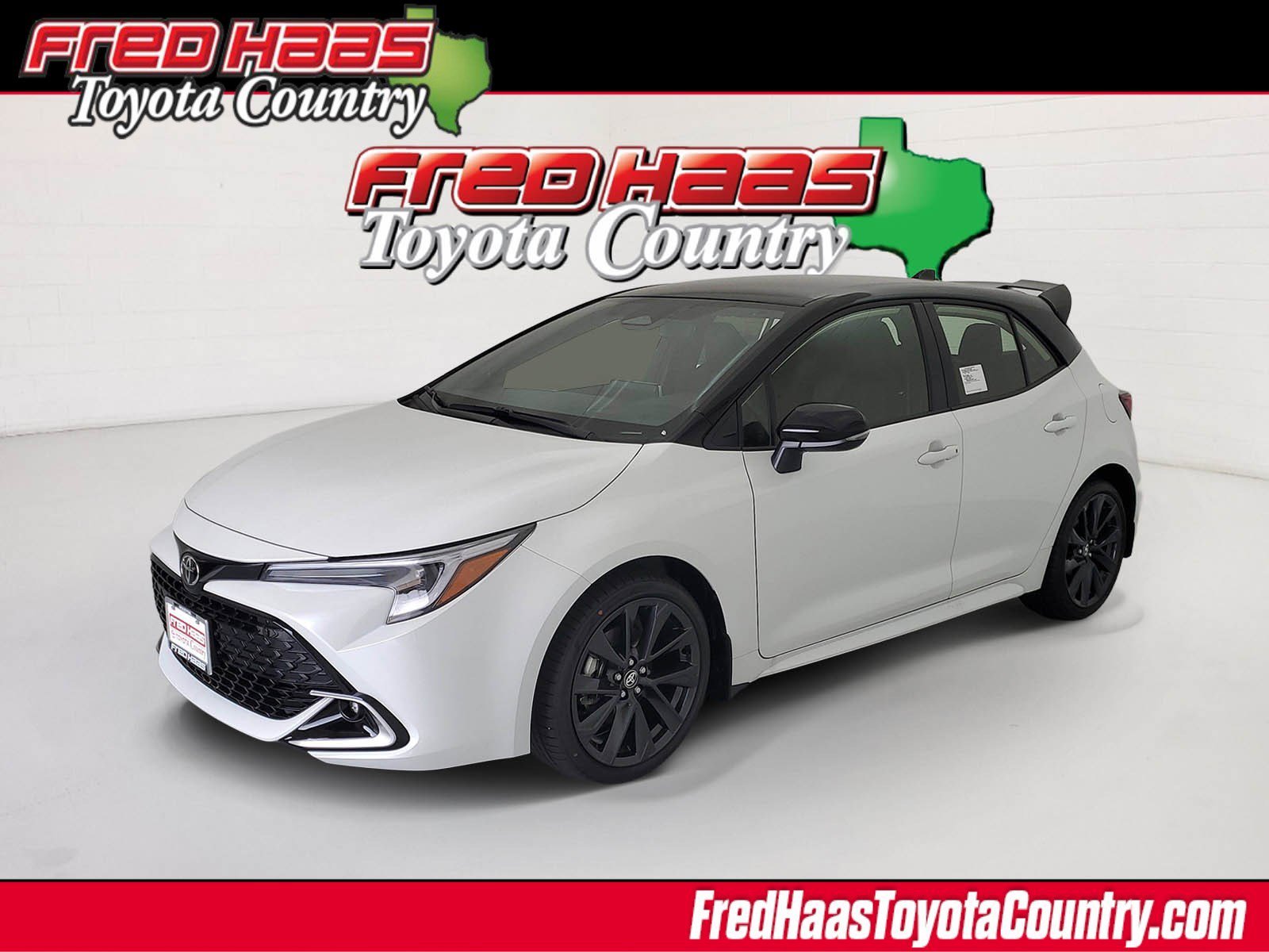 2026 Toyota Corolla XSE CVT's photo