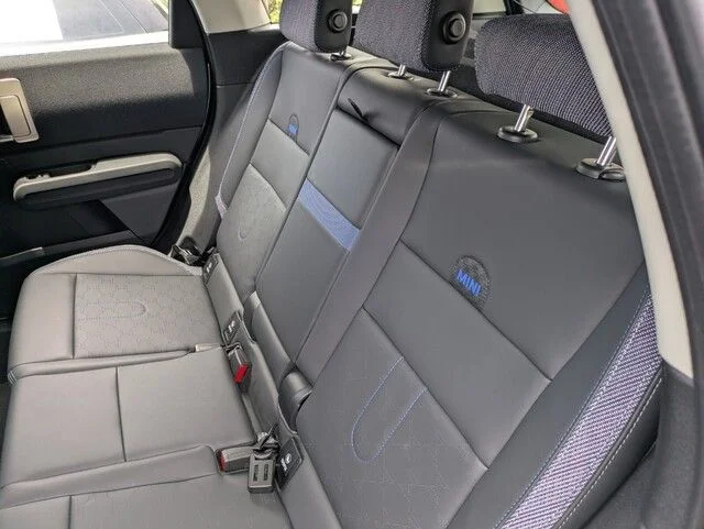 Used 2025 Silver MINI Cooper S ALL4 image 17
