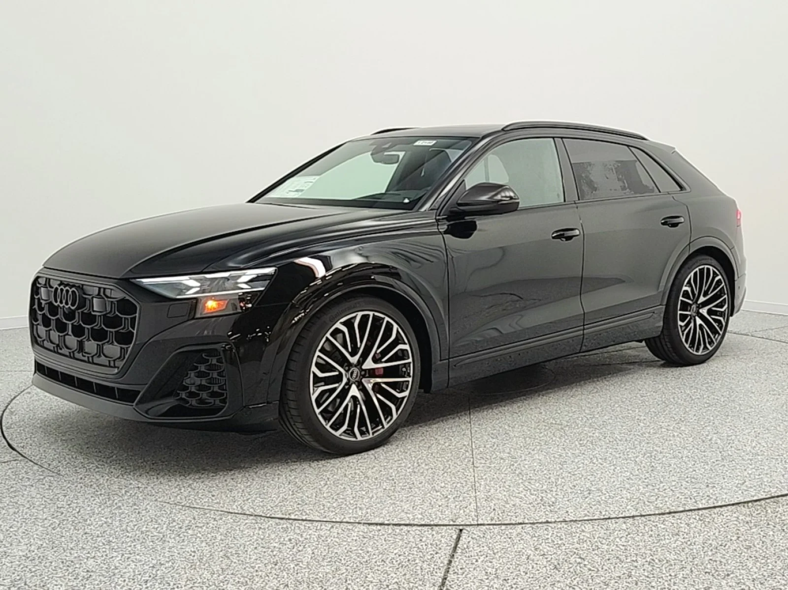 2026 Audi SQ8 Prestige quattro's photo