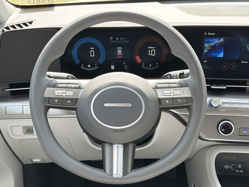 New 2026 White Hyundai SE FWD image 23