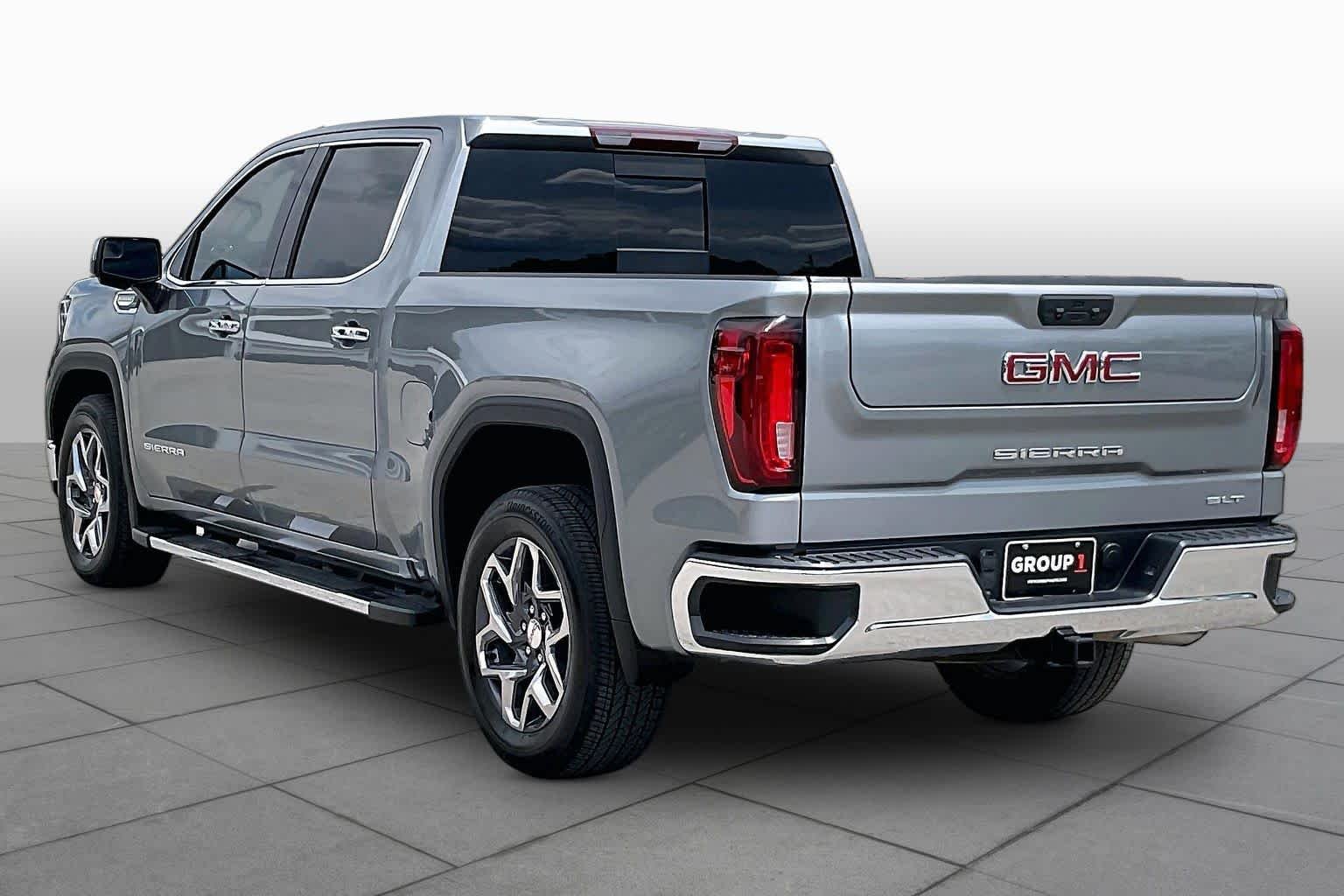 Used 2025 Sterling Metallic GMC SLT image 11