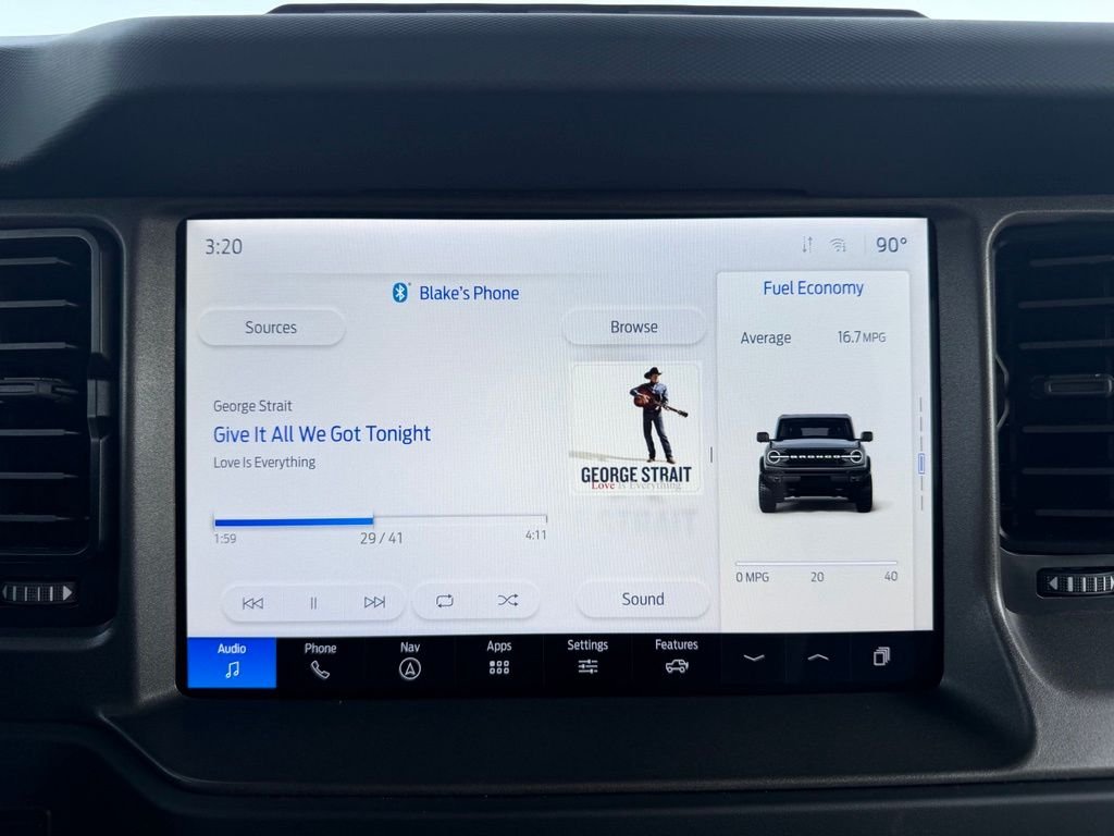 Used 2025 Gray Metallic Ford Badlands image 18