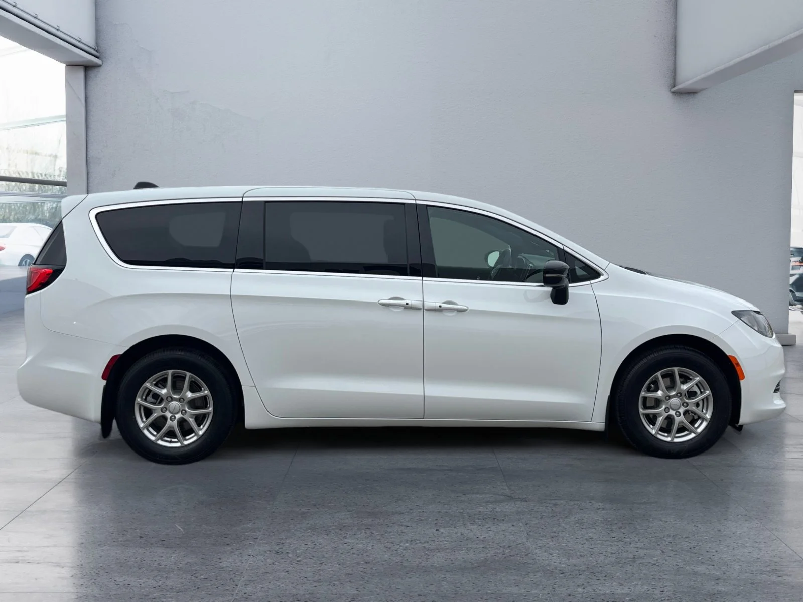 New 2027 Bright White Chrysler SXT image 6
