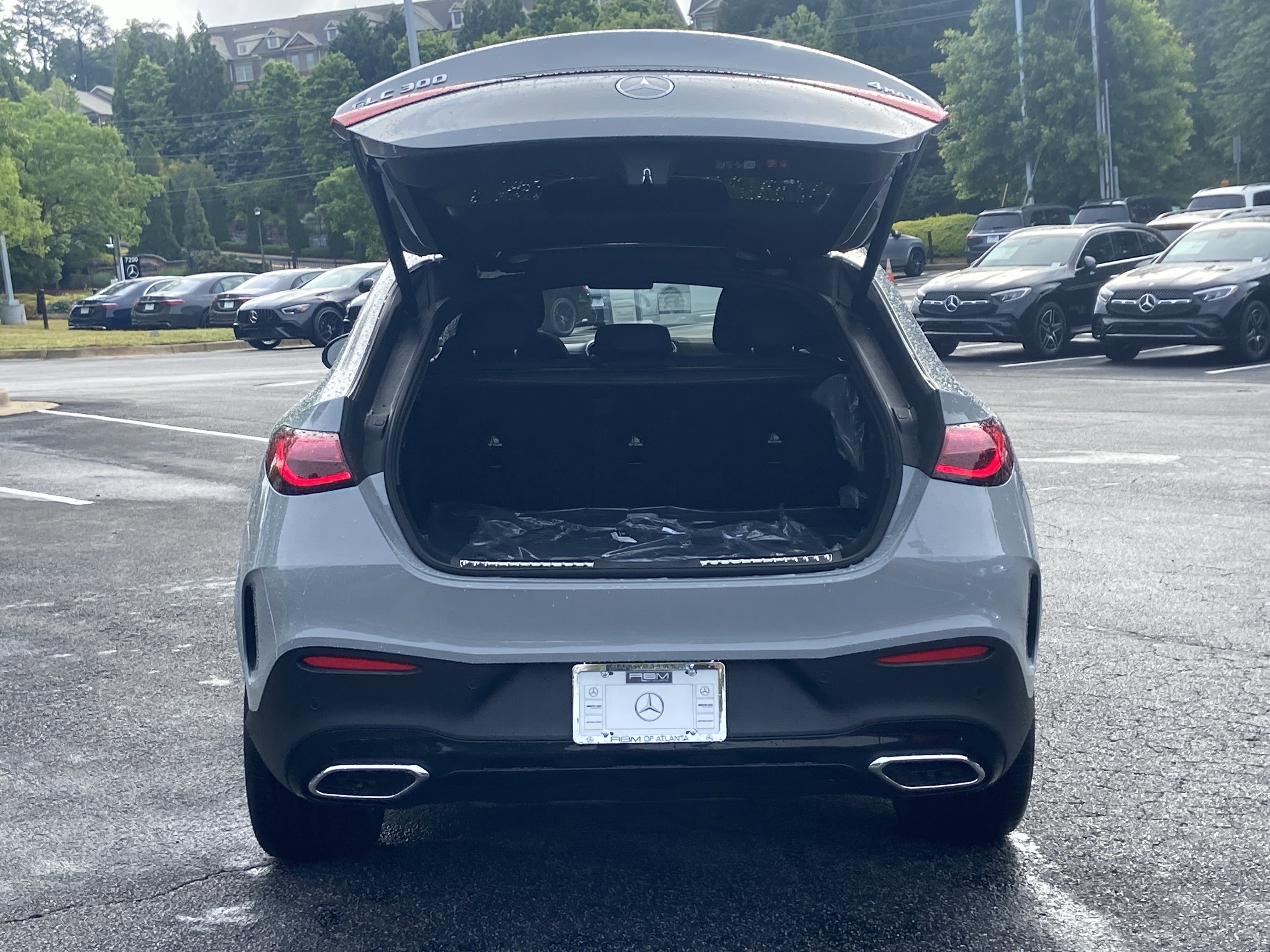 New 2026 MANUFAKTUR Alpine Grey Mercedes-Benz GLC 300 4MATIC® Coupe image 8