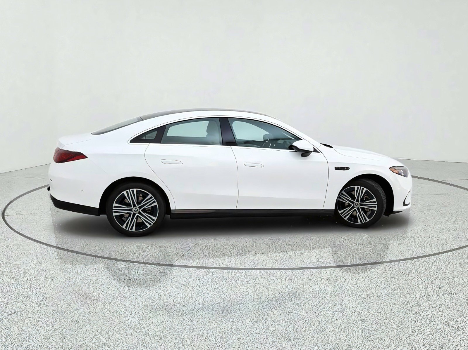 New 2027 Polar White Mercedes-Benz CLA 220 Hybrid image 7
