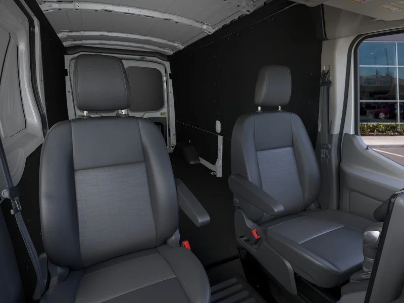 New 2026 Oxford White Ford Base image 14