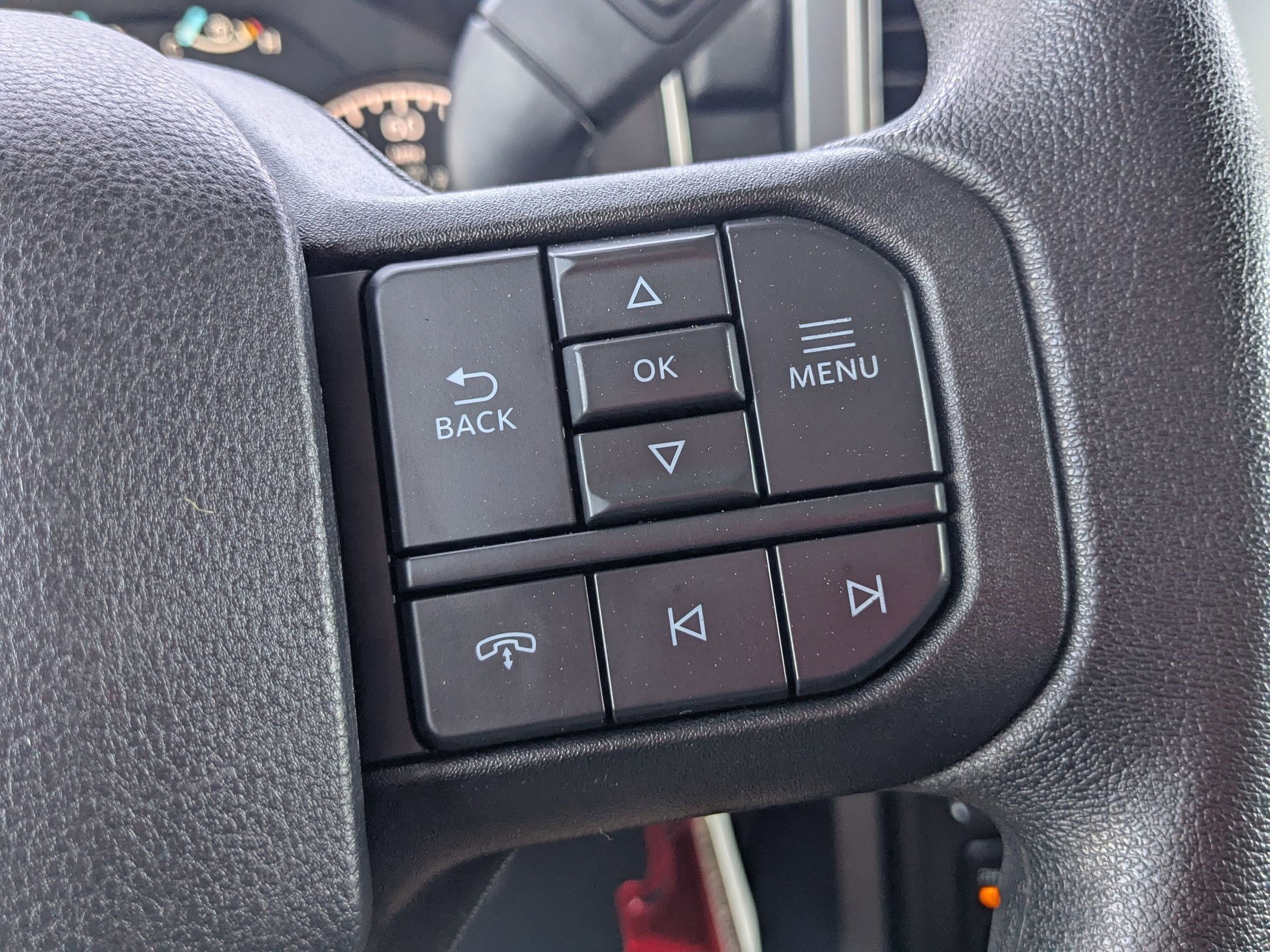 Used 2023 Oxford White Ford XLT image 19