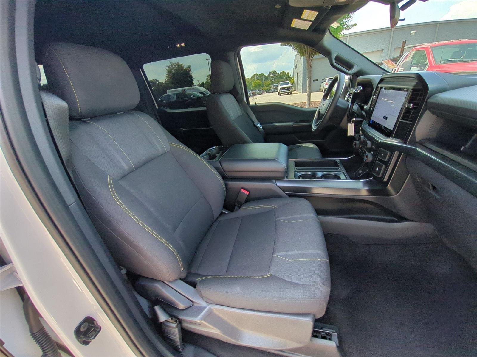 Used 2025 Oxford White Ford STX image 35