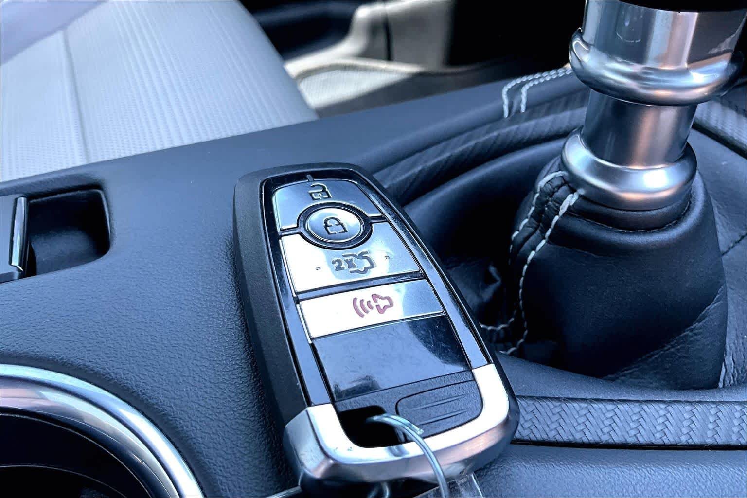 2025 Ford Mustang GT Premium - Photo 15