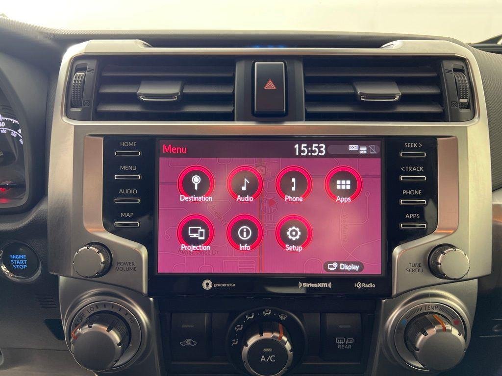 Used 2022 White Toyota Trail image 28