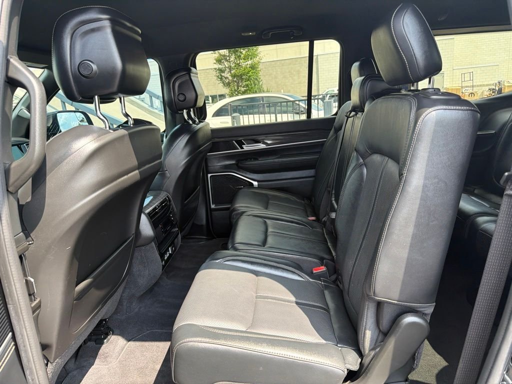 Used 2022 Black Jeep Series III image 13