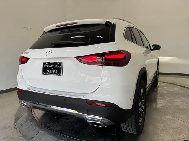 New 2026 White Mercedes-Benz GLA 250 image 30