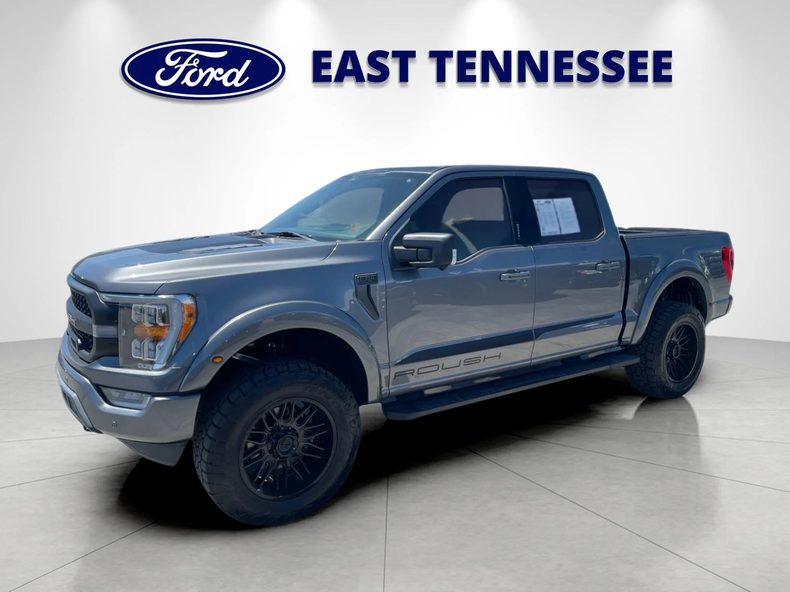 Used 2022 Gray Ford XLT image 7