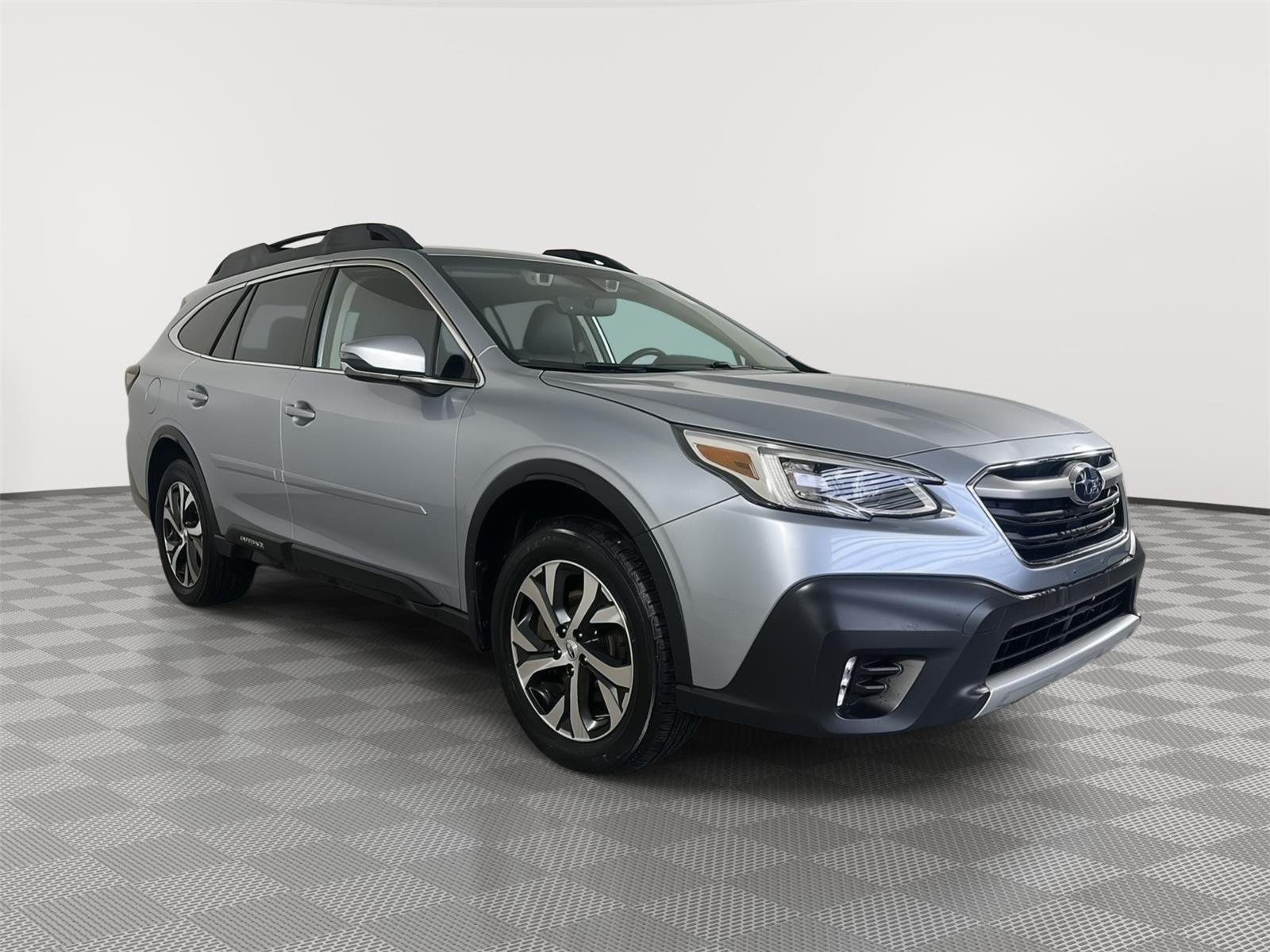 2020 Subaru Outback Limited's photo