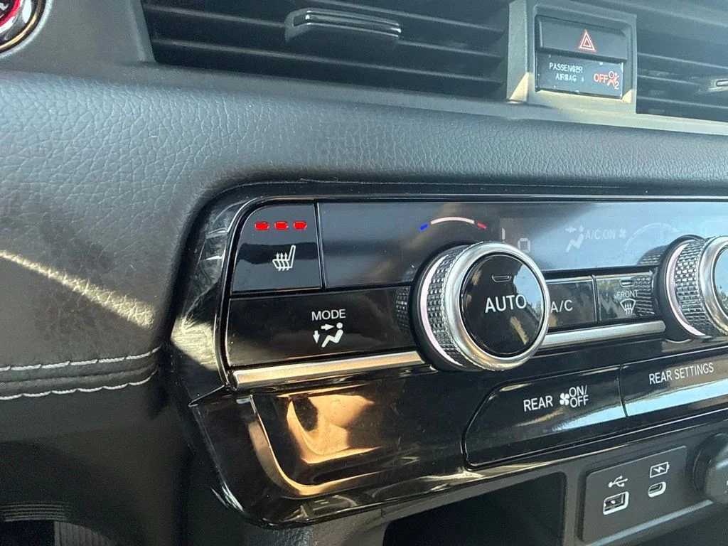Used 2023  Honda Touring image 24