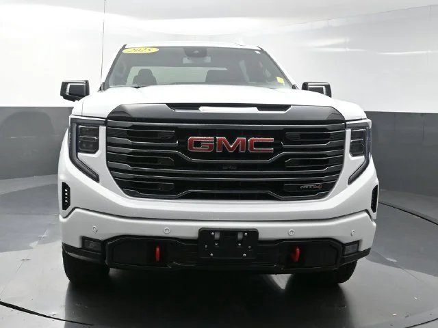 Used 2025 White GMC AT4 image 2