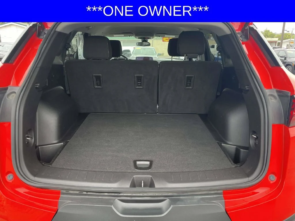 Used 2025 Habanero Orange Chevrolet 2LT image 10
