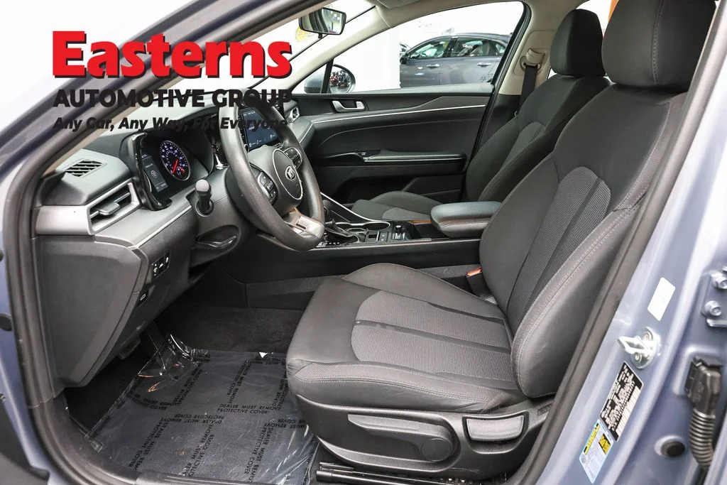 Used 2021 Silver Kia LXS image 13