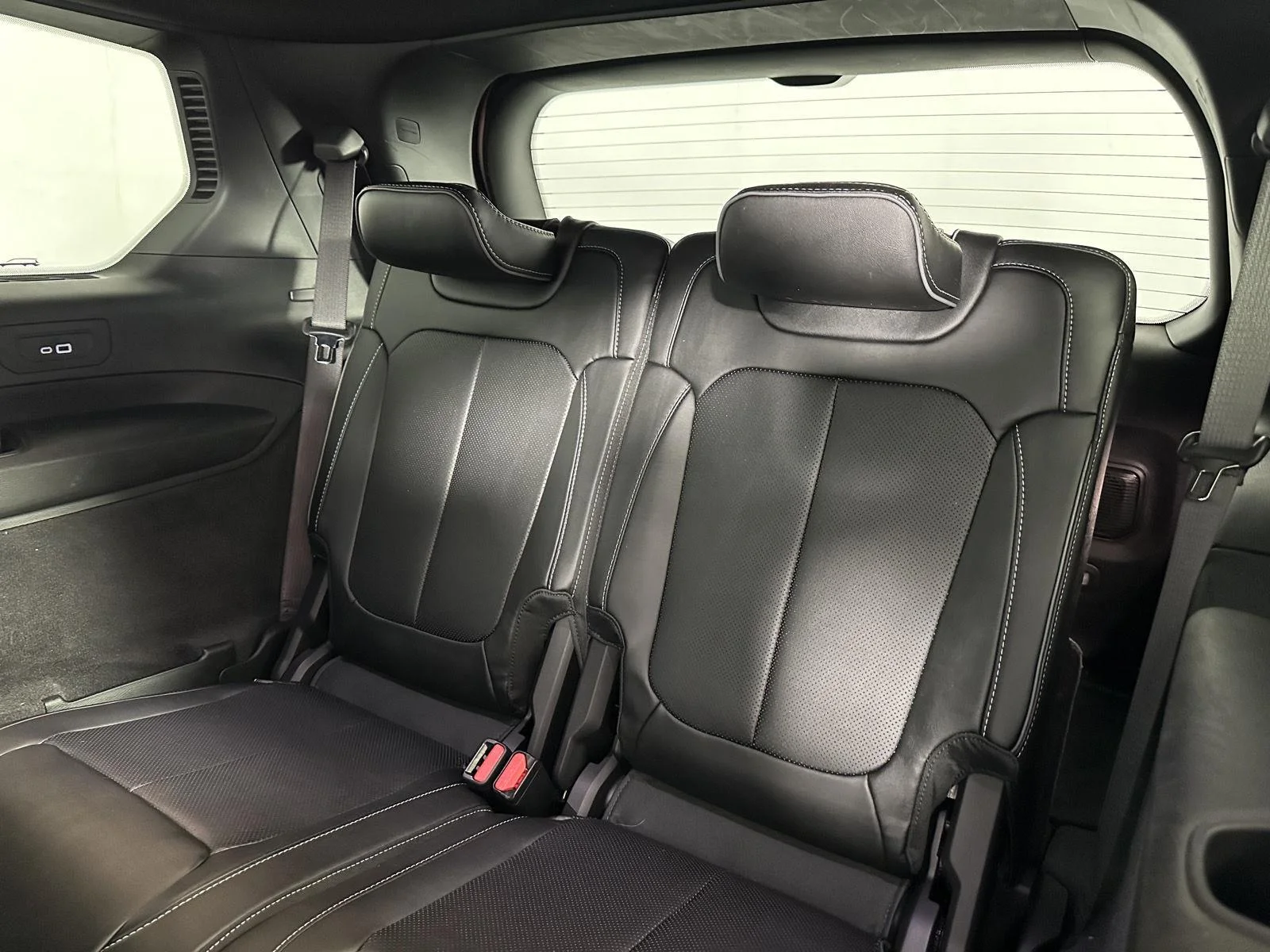 Used 2023 Bright White Clearcoat Jeep Overland image 25