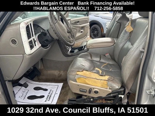 Used 2005 Silver GMC Denali image 15