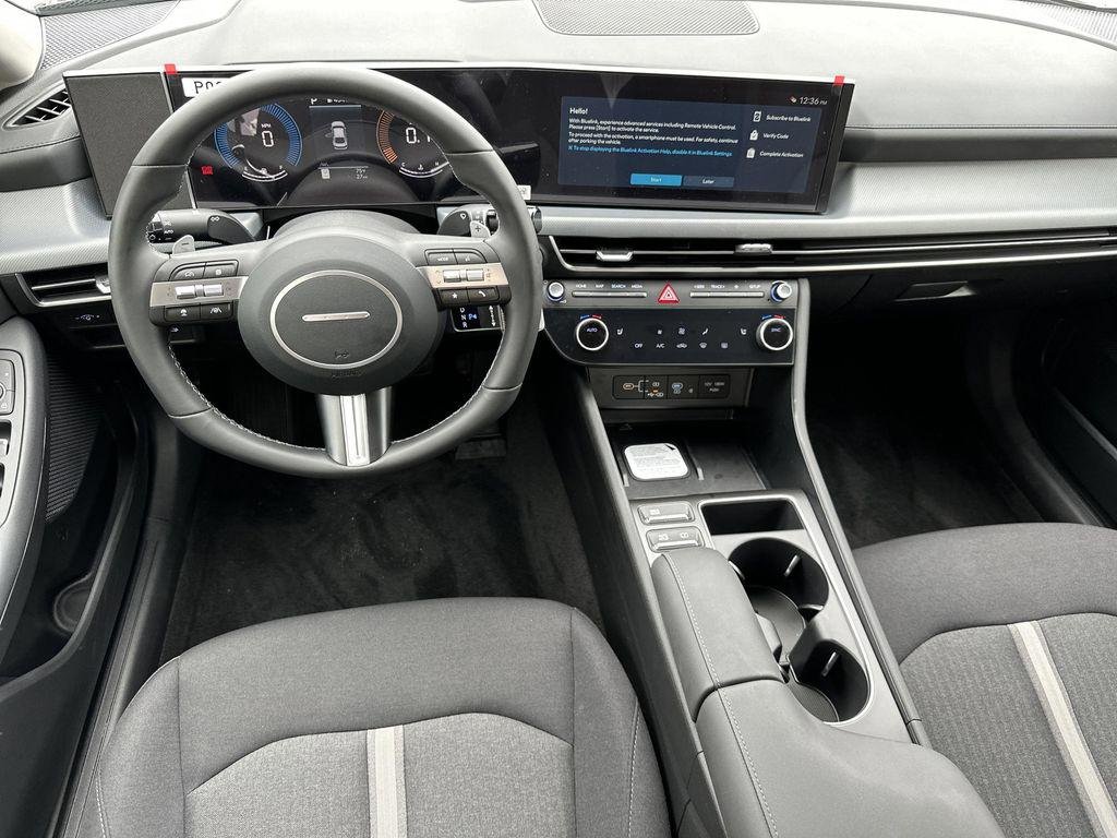 New 2026 Abyss Black Hyundai SEL Sport image 11