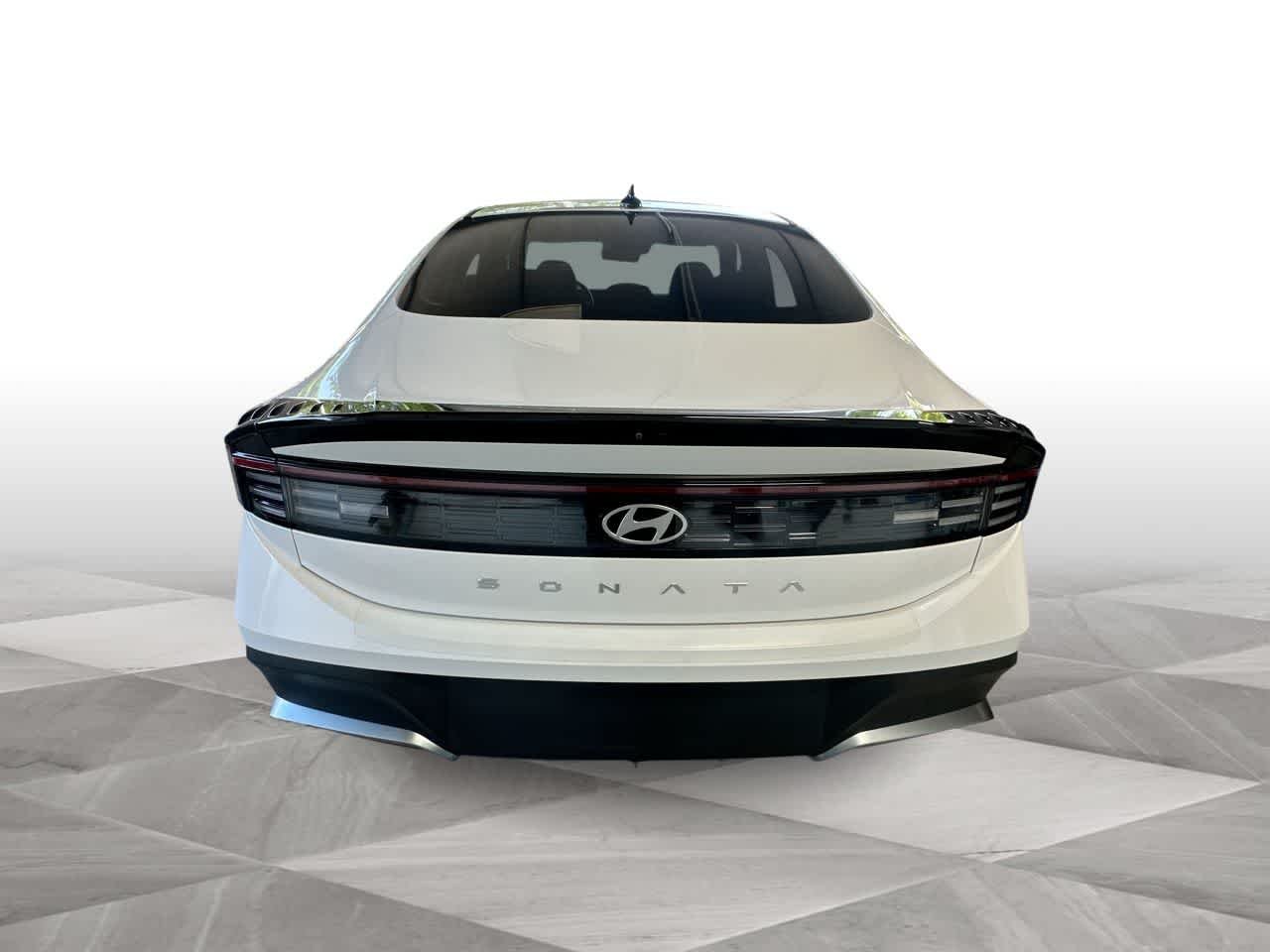 2025 Hyundai Sonata SE - Photo 7