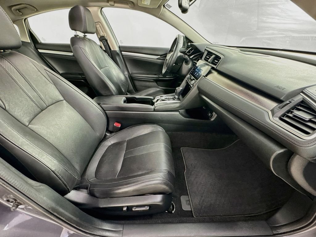 Certified Used 2016 Modern Steel Metallic Honda Touring image 37