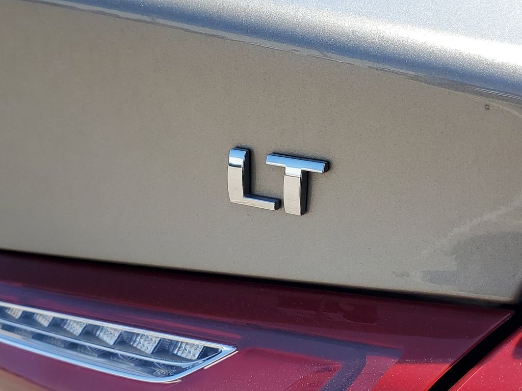 Used 2022 Mineral Gray Metallic Chevrolet LT image 6