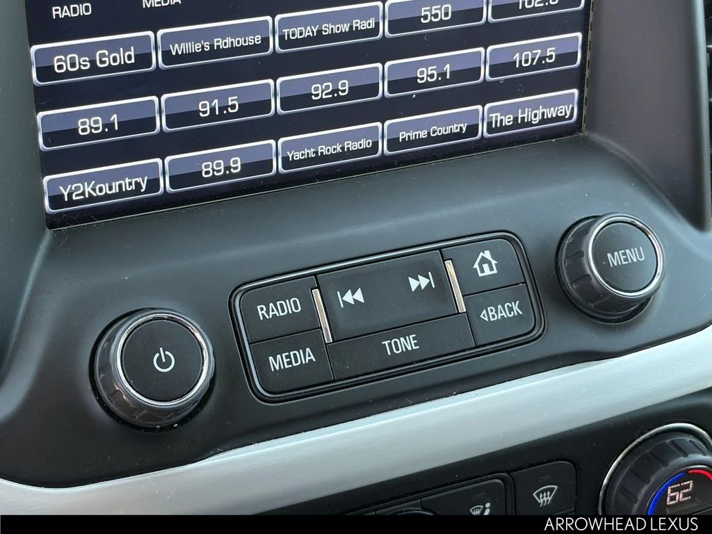 Used 2018 White GMC SLT-2 image 24