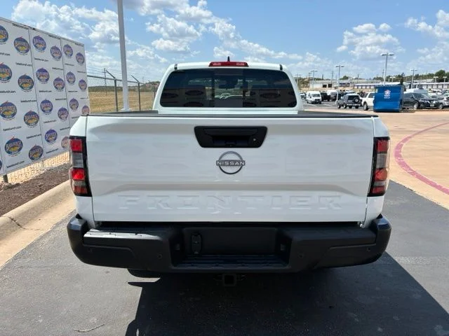 New 2026 Glacier White Nissan King Cab® S image 5