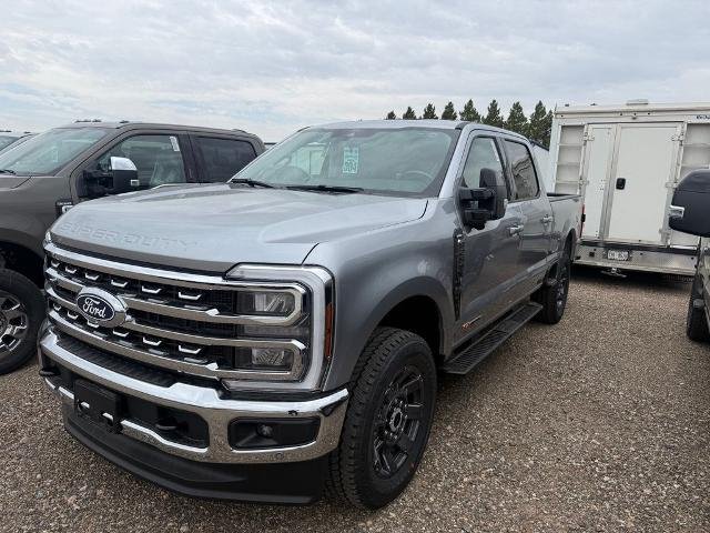 New 2027 Iconic Silver Metallic Ford Lariat image 2