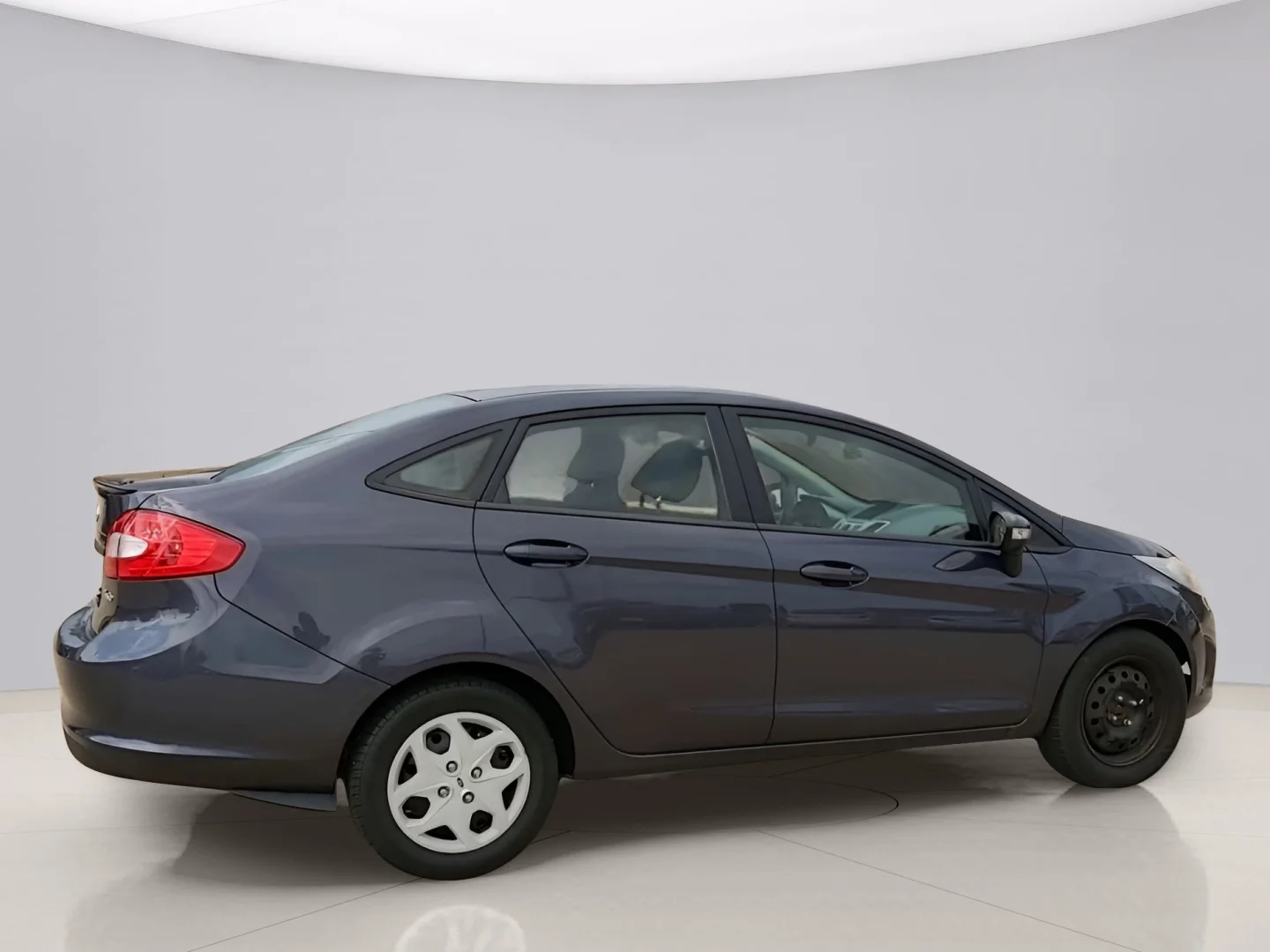 Used 2013 Gray Ford  image 9