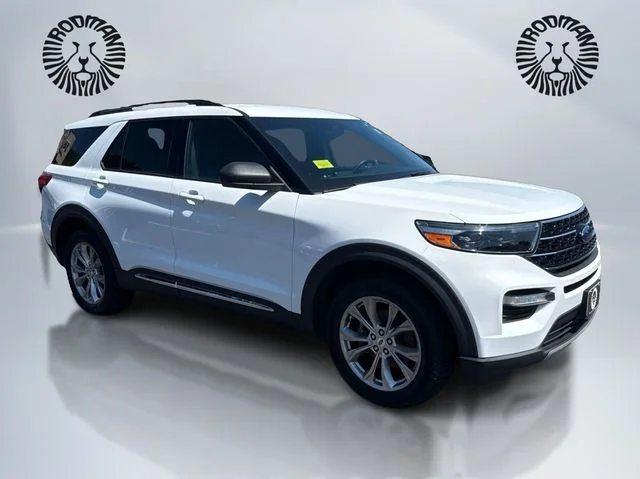 Used 2020 Oxford White Ford XLT image 3