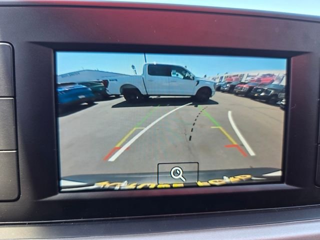 Used 2022 White Ford S image 7