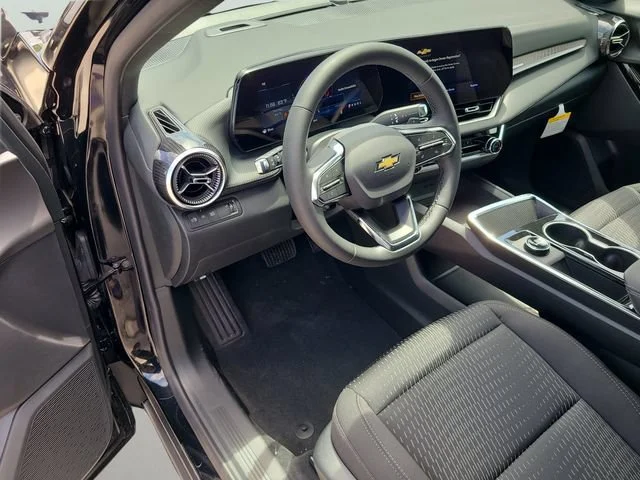 New 2027 Mosaic Black Metallic Chevrolet LT image 19