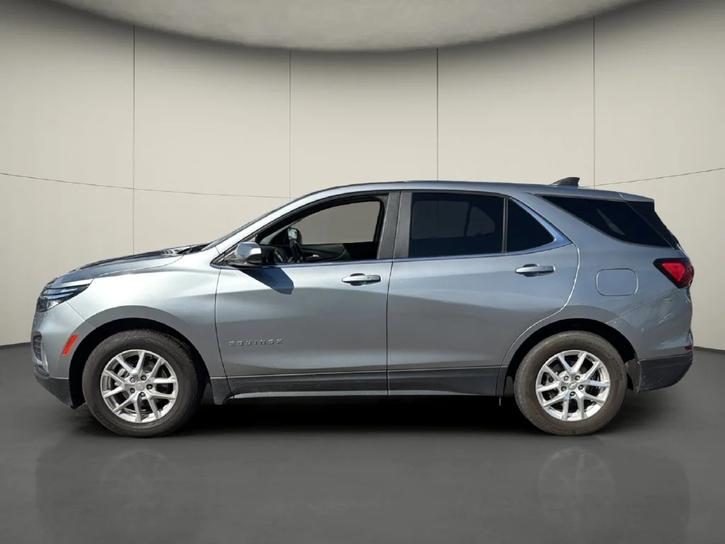 Used 2024 Gray Chevrolet LT image 4