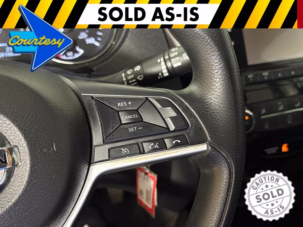 Used 2017 Silver Nissan S image 18