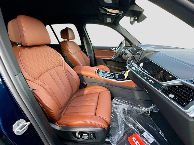 New 2026 Blue BMW xDrive50e image 23