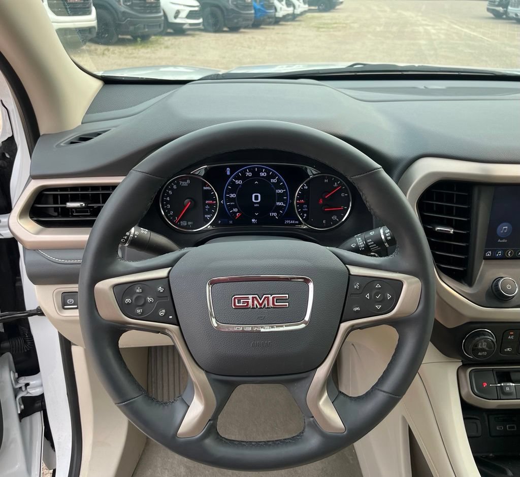 Used 2023 White Frost Tricoat GMC Denali image 26