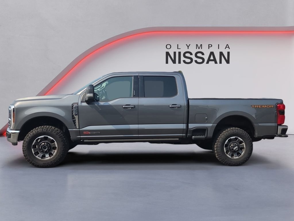 Used 2024 Gray Ford Lariat image 3
