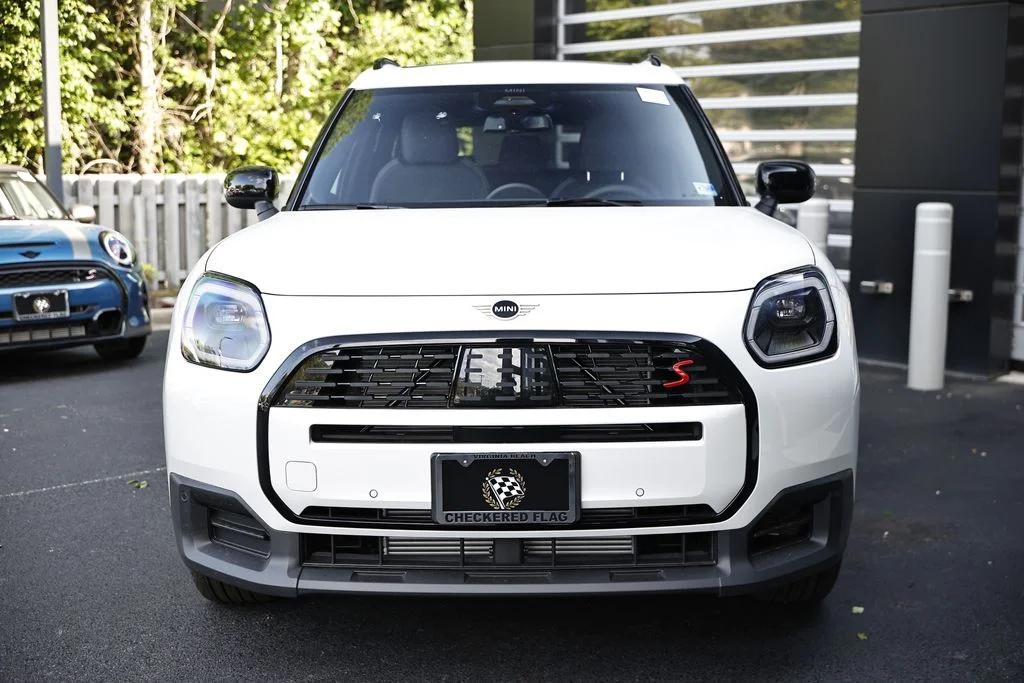 New 2027 White MINI Base image 12