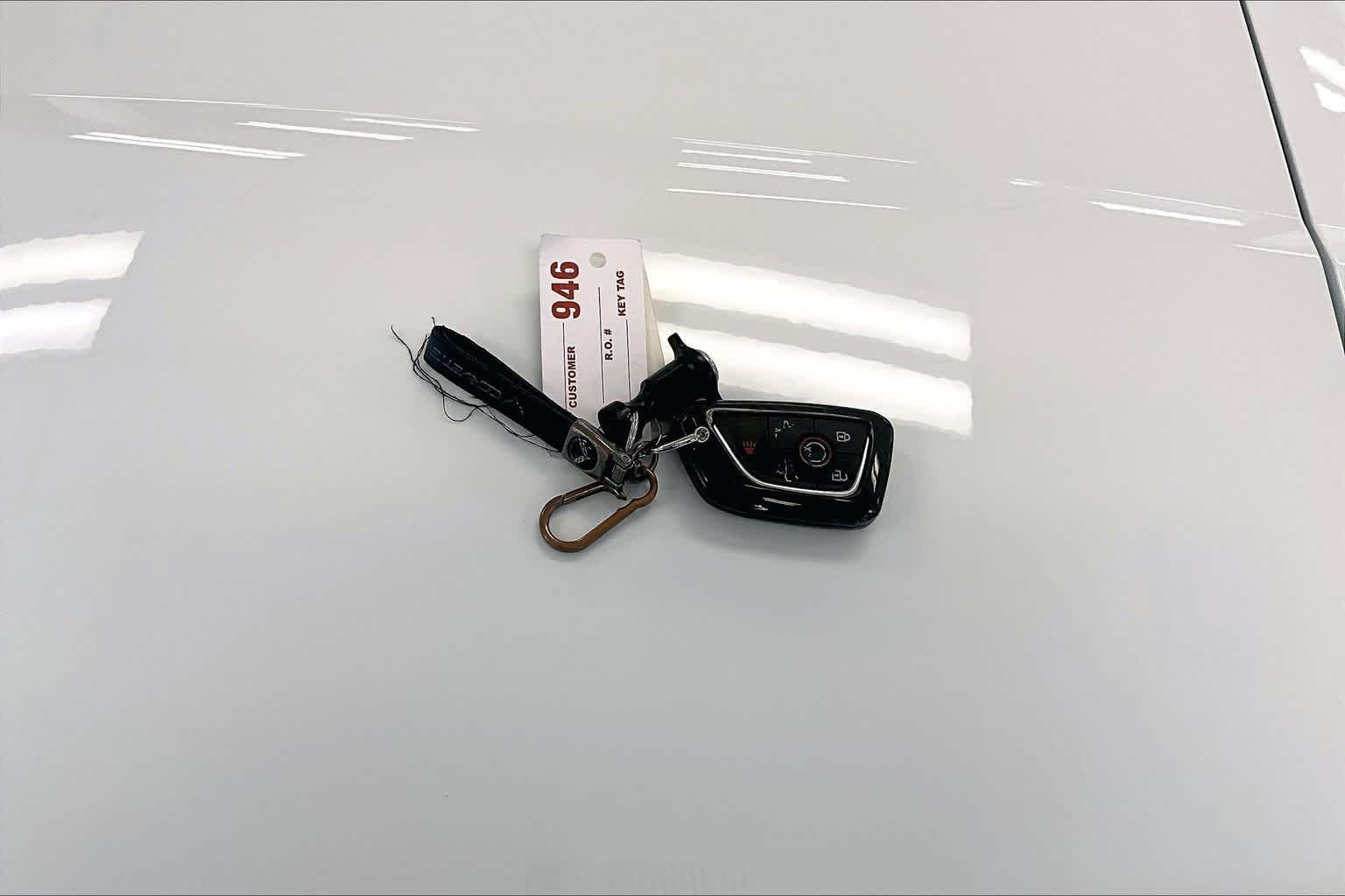 Used 2021 Arctic White Chevrolet 2LT image 12