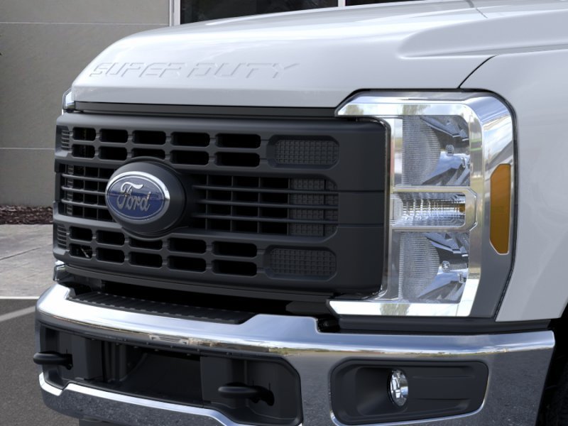 New 2026 Oxford White Ford F-250® XL image 17