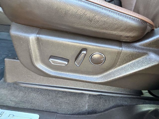 Used 2024 Green Ford King Ranch image 17