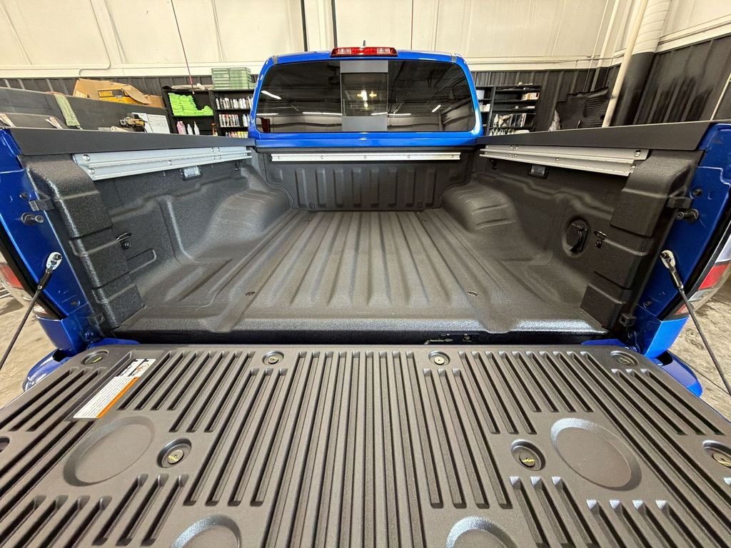 New 2026 Bluestone Pearl Nissan Crew Cab SV image 22