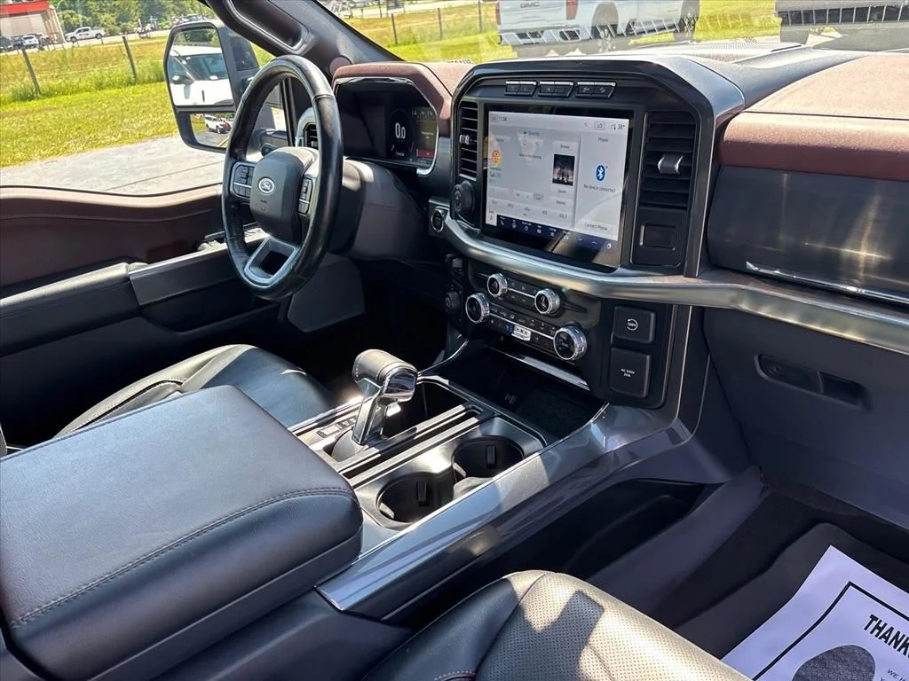 Used 2023 Gray Ford Lariat image 13